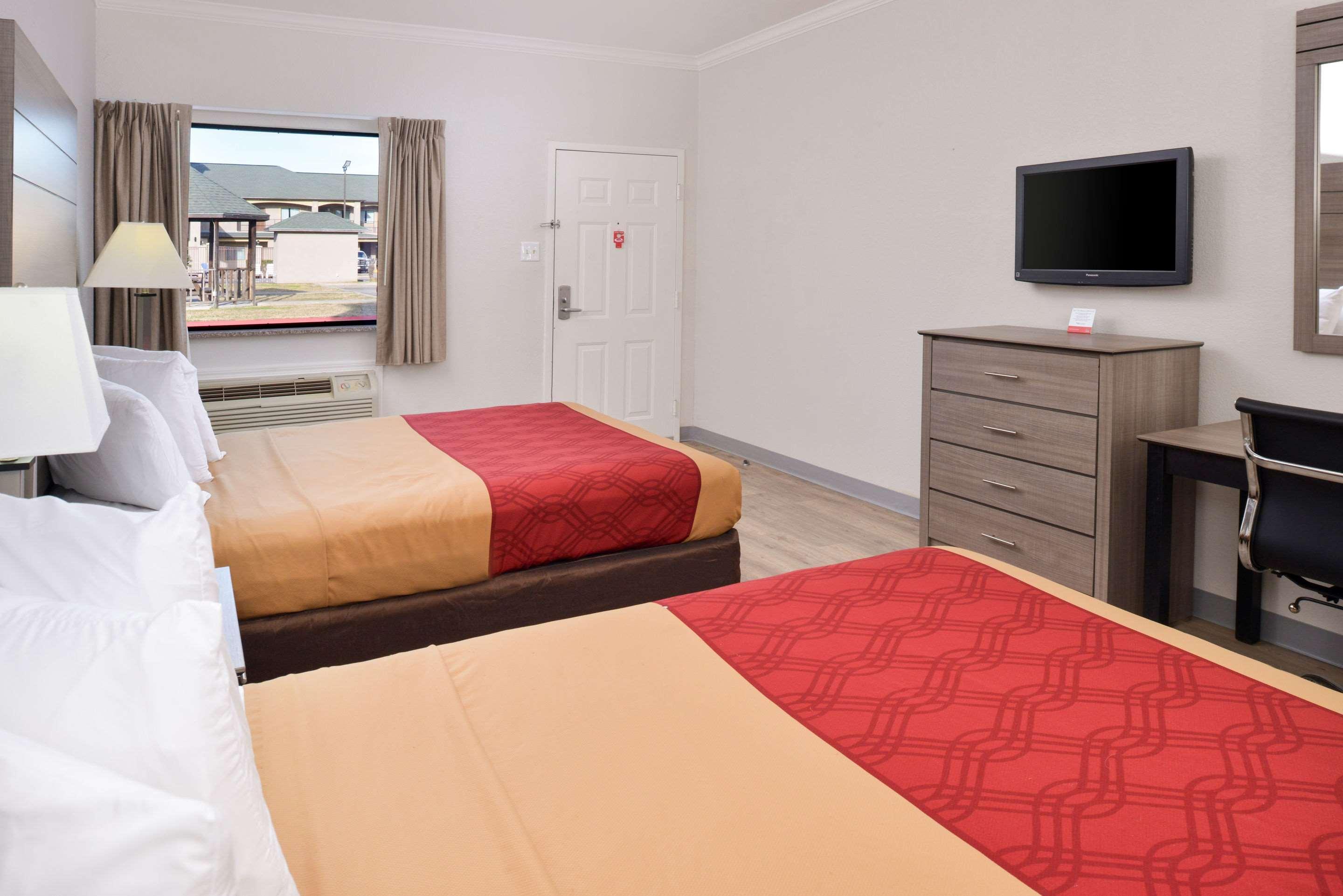 Econo Lodge Inn & Suites Port Arthur Near Sabine Pass Екстер'єр фото